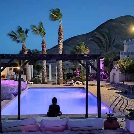 Bluemar Guest House Almeria Bagian luar foto