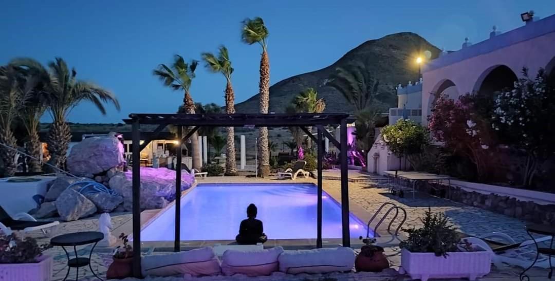 Bluemar Guest House Almeria Bagian luar foto